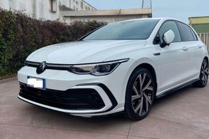 Golf 8 1.5 etsi evo R-Line 150cv dsg