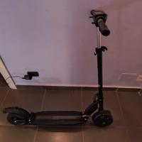 Monopattino elettrico Inconbit 