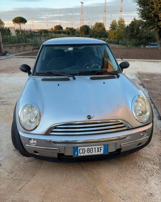 Mini One  D 1.4 anno 2004