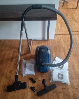 Aspirapolvere Rowenta XXL 900 Watt 