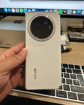 Vivo xfold 3 pro 16/512 white