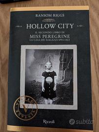 Libro Hollow City Miss Peregrine