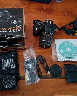 Nikon D3200 + obiettivo 18-55 VR II – kit completo