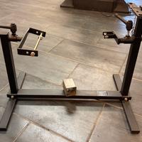 Cavalletto supporto motore Vespa