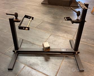 Cavalletto supporto motore Vespa