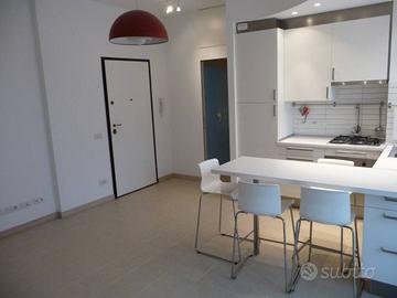 Appartamento di 55 m² con 2 locali e box auto a Mi