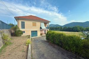 BIFAMILIARE A GIAVENO