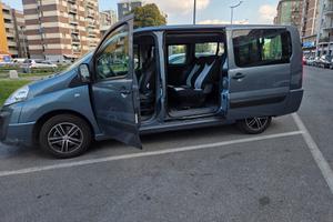 Fiat scudo 8+ 1 posti piu gancio traino