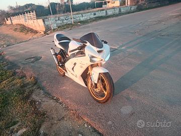 Kawasaki ninja ZX 6R