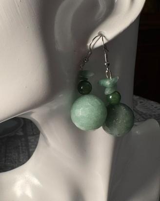 orecchini pendenti con pietre naturali