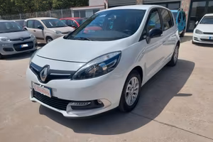 Renault Scenic XMod 1.5 dCi 110 CV Limited