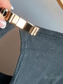 Maglia elegante nera con profili oro LAETITIA MEM