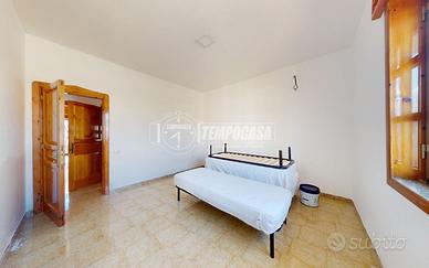 TRILOCALE RISTRUTTURATO A TORRE RINALDA