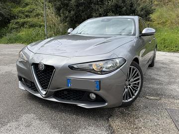 Alfa romeo giulia 2.2cc 180cv