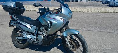 Honda Transalp 650 (2006) 
