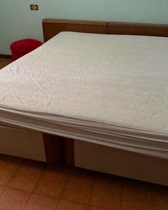 Materasso matrimoniale