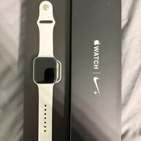 Apple watch serie 4 44mm nike edition