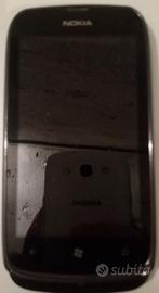 Nokia Lumia 610 per recupero parti di ricambio.