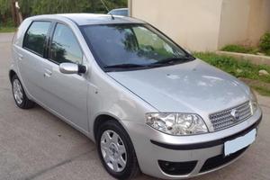 Fiat Punto 1.2 Benzina dynamic),