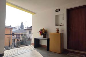 Subentrante per Appartamento 2'5 Clivio