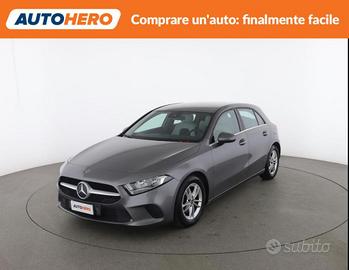 MERCEDES-BENZ A 180 d Automatic Business