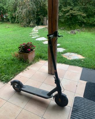 Monopattino Elettrico