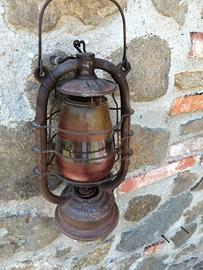 Lanterna a petrolio epoca
