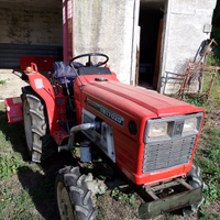 Trattore Yanmar YM1702D 17CV