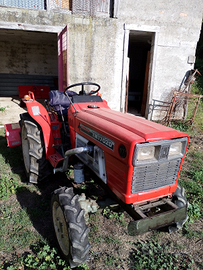 Trattore Yanmar YM1702D 17CV