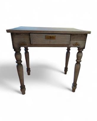 Tavolo stile shabby 