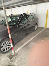 BMW 320  anno 2008