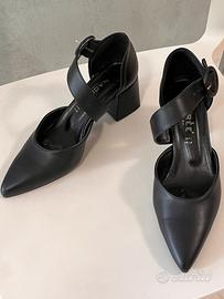 Scarpe con cinturino Napp nero