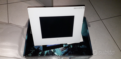 Cornice digitale 8 pollici