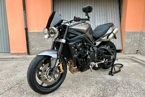 Triumph Street Triple 675 R
