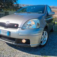 *TOYOTA YARIS TS*