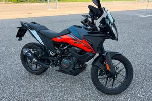 KTM 390 adv