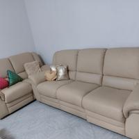 Divani Chateau d’Ax Vera pelle bianca