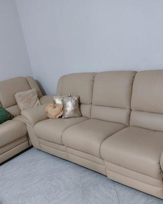 Divani Chateau d’Ax Vera pelle