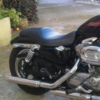 Sella biposto per Harley Davidson sportster