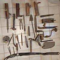 attrezzi  da falegname  tutto in blocco 