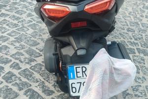 x max 125