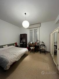 A studentessa camera singola zona Arco d'Augusto