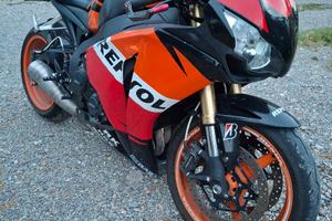 honda cbr 1000 rr 