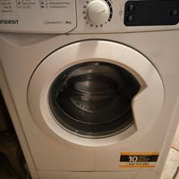 lavatrice INDESIT 8 kg motore inverter come nuova