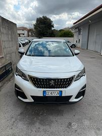 Peugeot 3008 1500 / 130 cavalli