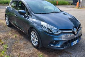 Renault Clio 1.5 dci.