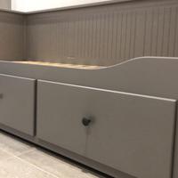 Divano letto Ikea Hemnes + due materassi