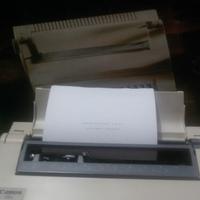 Macchina da scrivere Canon ES3