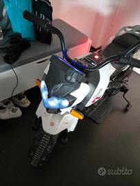 Moto Elettrica Ammortizzata con Rotelle Smontabili