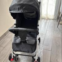 Passeggino molto leggero e pieghevole